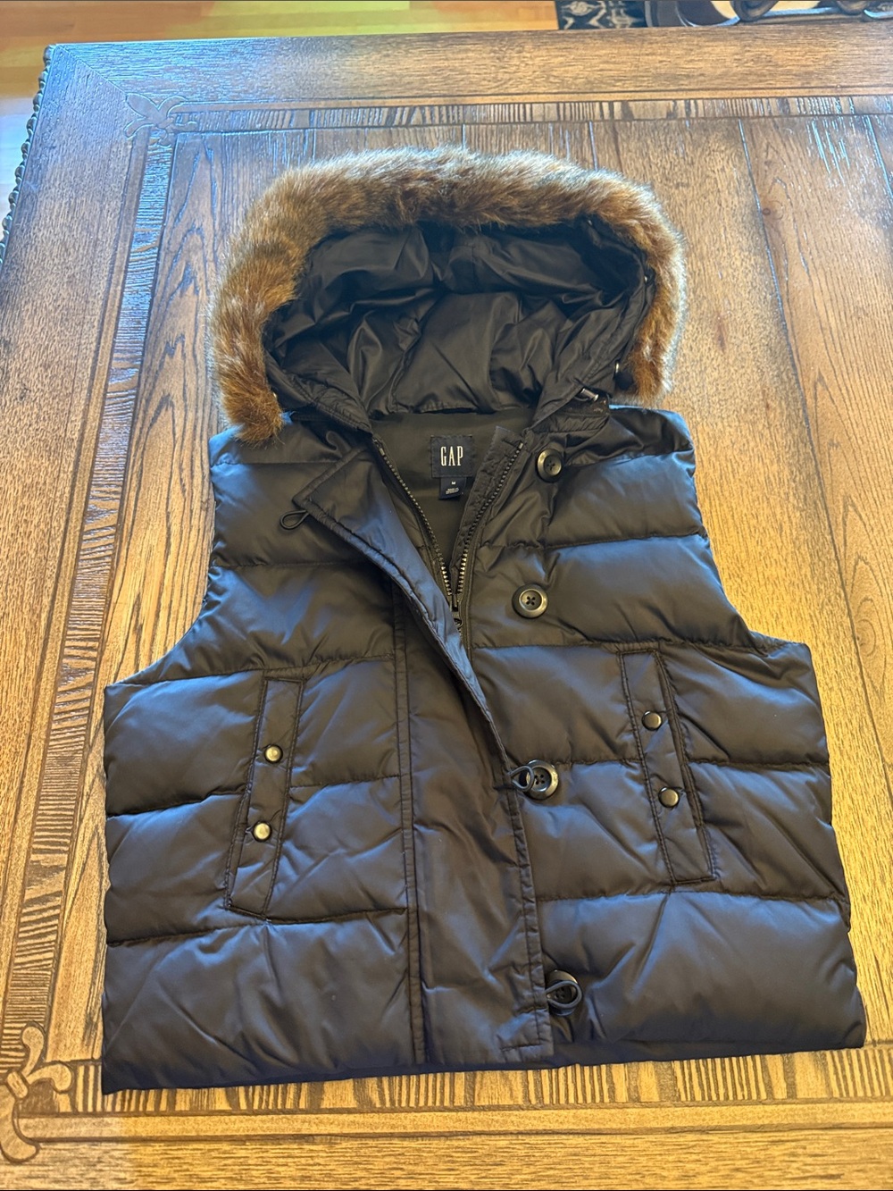 GAP Heritage Collection Black Quilted Puffer Vest with Faux Fur-Trim Hood 2006